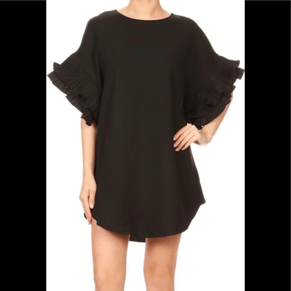 Black Pleated Sleeve Mini Dress/Tunic- NWOT